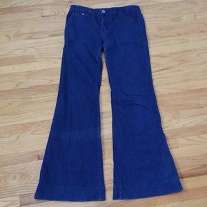 Bell bottom high rise Jean's